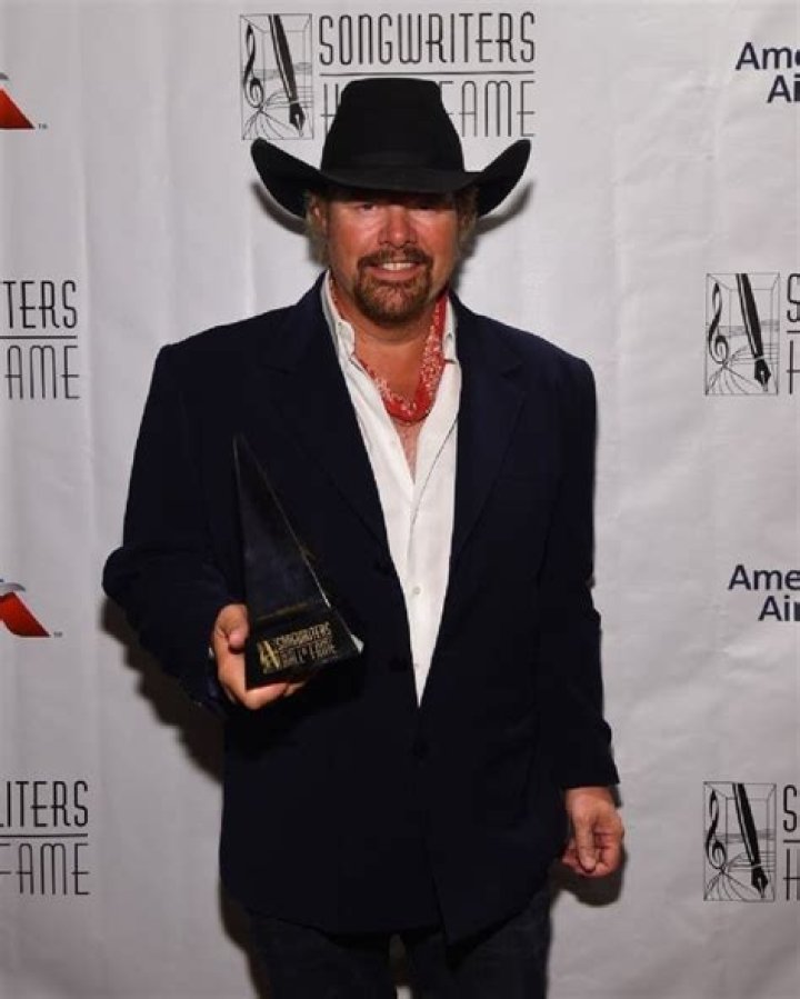 Toby Keith Biography 2023 Age, DOB, Height, Weight