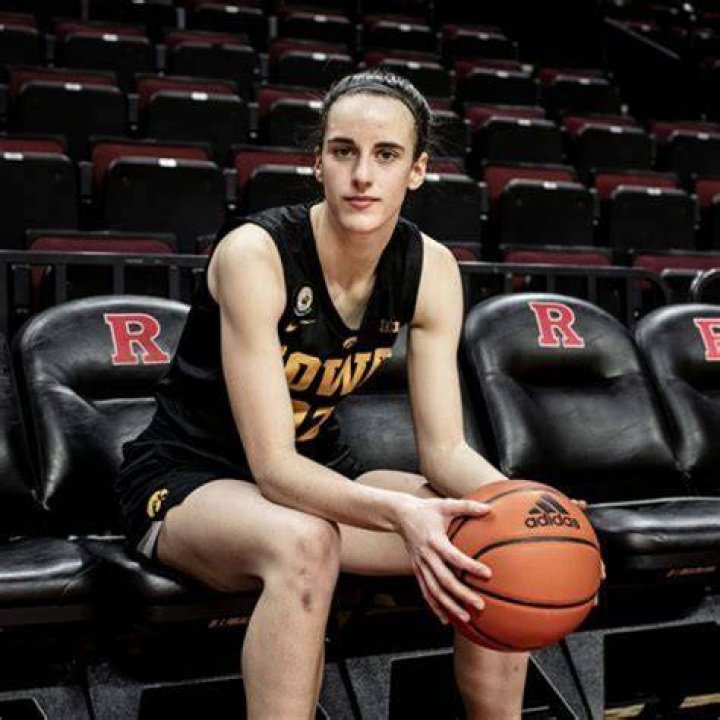 Trailblazing Trans Athlete Inspiring Change In Basketball