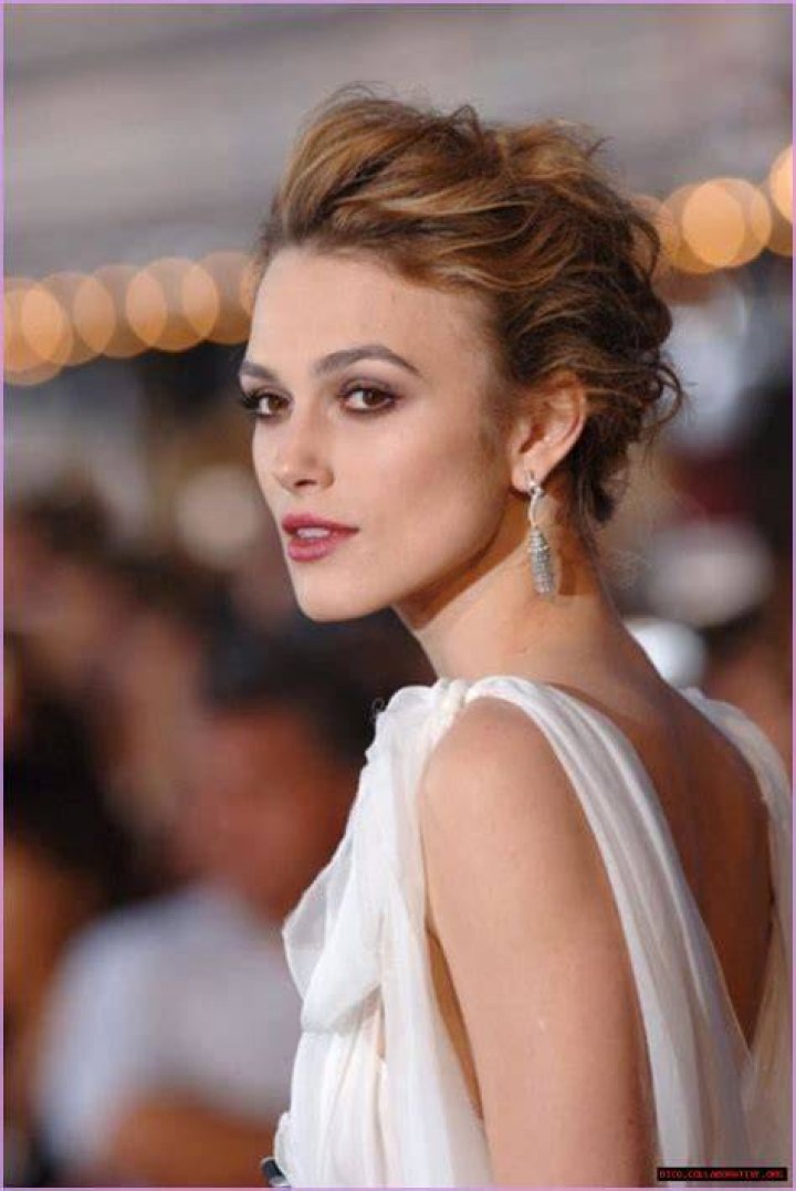 Unveiling Keira Knightley's Height: Discoveries And Insights