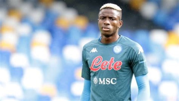 Victor Osimhen &egrave; guarito dal Covid, l'annuncio del Napoli