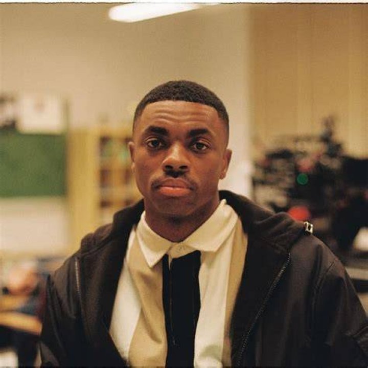 Vince Staples Wiki, Net Worth, Height, Girlfriend, Mom, Family